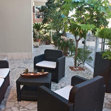 Alba D'Abruzzo Bed And Breakfast Alba Adriatica Zewnętrze zdjęcie